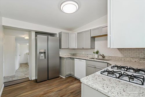 10 Cloverland Ct, Pensacola, FL, 32505-4702 | Card Image