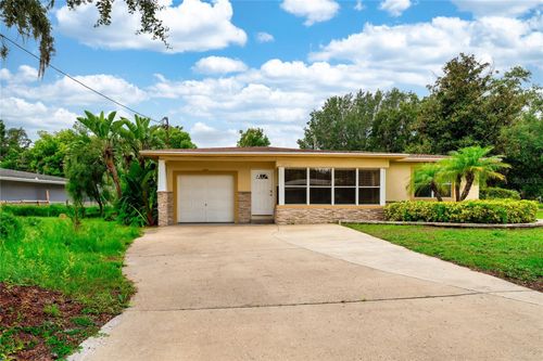 10908 W Elbow Dr, TAMPA, FL, 33612-5112 | Card Image