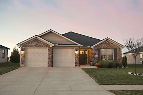 219 Windward Way, Richmond, KY, 40475-7733 | Card Image