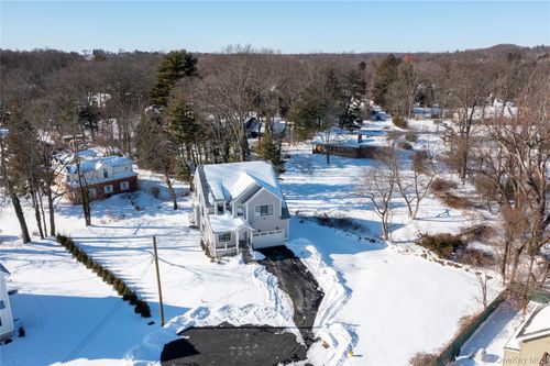 41 Betsy Brown Rd, Port Chester, NY, 10573-2230 | Card Image