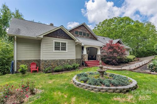 1706 Rock House Cove Rd, Clyde, NC, 28721-7852 | Card Image