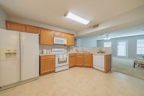 110 Wolverine Ct, Smyrna, TN, 37167-6813 | Card Image