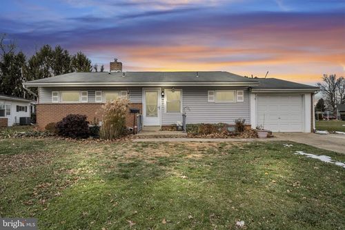 517 E Coover St, MECHANICSBURG, PA, 17055-4228 | Card Image