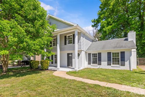 1401 Cedarwood Ln, Charlotte, NC, 28212-4409 | Card Image