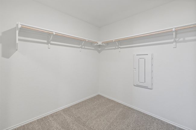 827 Arnold Loop, House other with 3 bedrooms, 2 bathrooms and 2 parking in Uhland TX | Image 23
