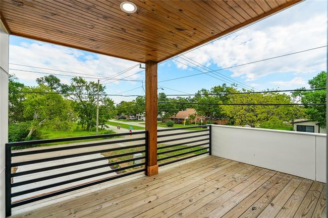 Birds eye views of the neighborhood | Image 38