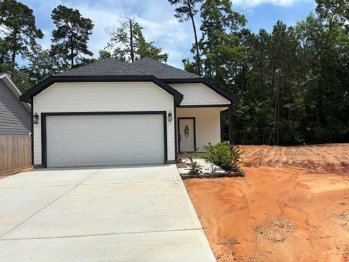 114 Indian Creek Cir, Willis, TX, 77378-5604 | Card Image
