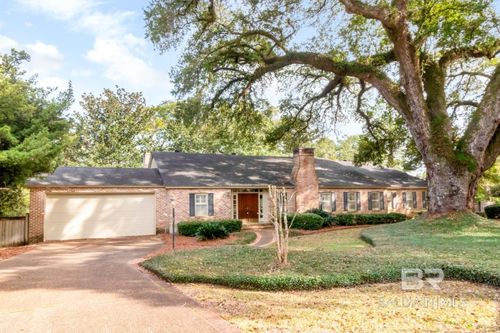 132 Myrtlewood Ln, Mobile, AL, 36608-1432 | Card Image