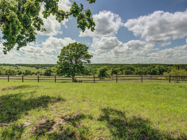 2183 Fm 1749, Home with 3 bedrooms, 2 bathrooms and null parking in Forestburg TX | Image 16