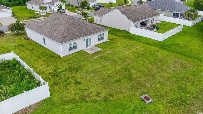 Aerial perspective of suburban area | Image 23