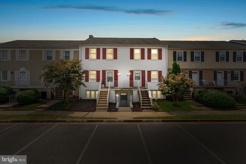 14409 Turin Ln, CENTREVILLE, VA, 20121-2270 | Card Image