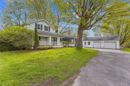 8198 Soule Rd, Liverpool, NY, 13090-1537 | Card Image