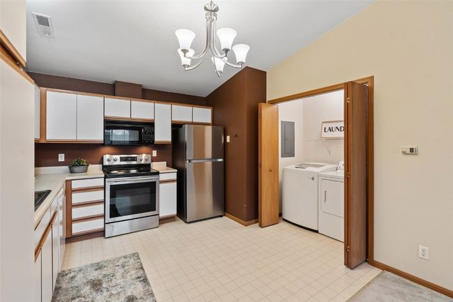 UNIT-9 - 6410 Creekside Dr Ne, Condo with 2 bedrooms, 1 bathrooms and null parking in Cedar Rapids IA | Image 10