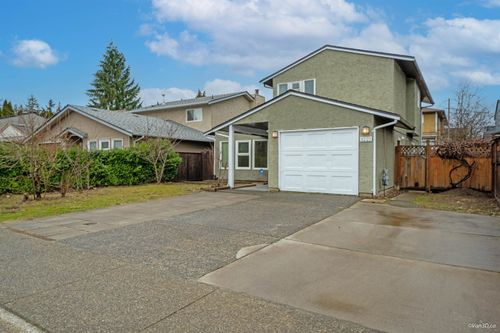 3221 Savary Ave, Coquitlam, BC, V3E1M4 | Card Image