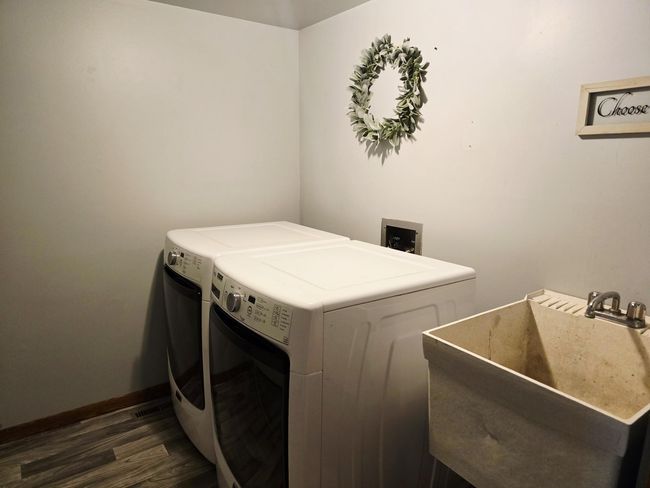 Laundry2.jpg | Image 26