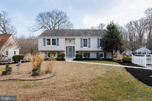 939 Shore Acres Rd, ARNOLD, MD, 21012-1724 | Card Image