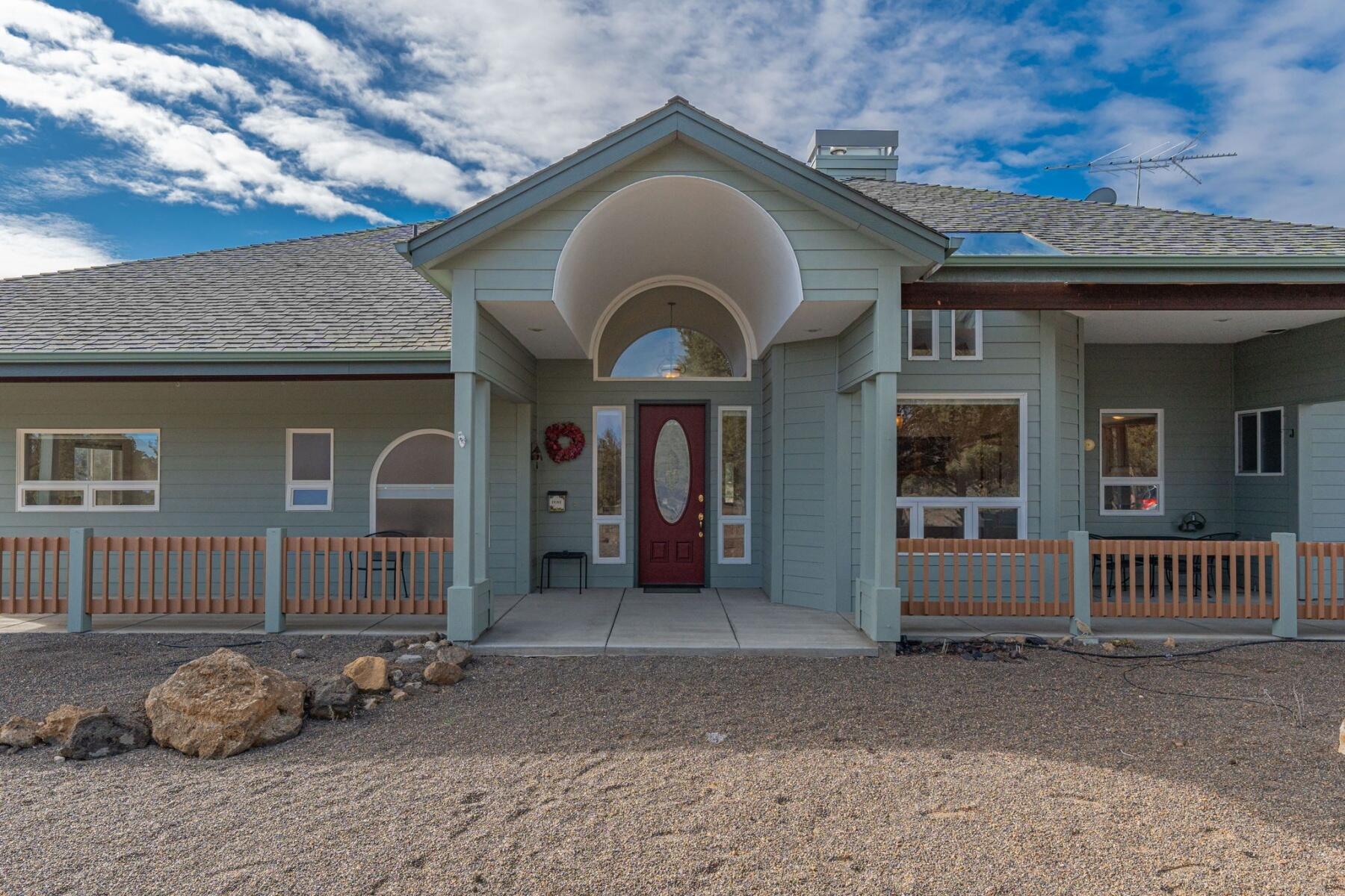 Butterfield Trl, Bend, OR 97702