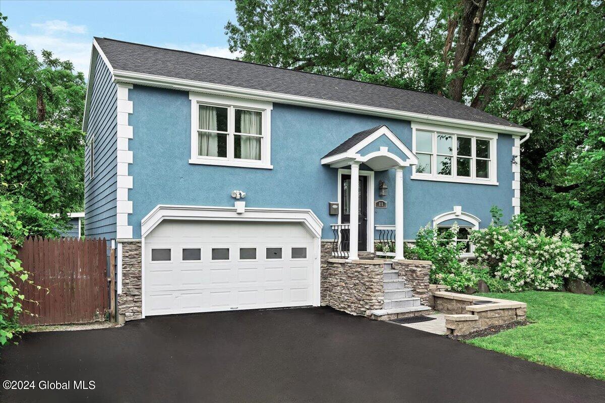 Monroe St, Saratoga Springs, NY 12866