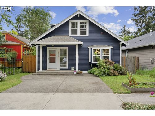 13048 Se Kelly Ct, Portland, OR, 97236-1176 | Card Image