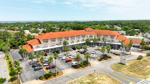 ste-302-4507 Furling Ln, Destin, FL, 32541-5344 | Card Image