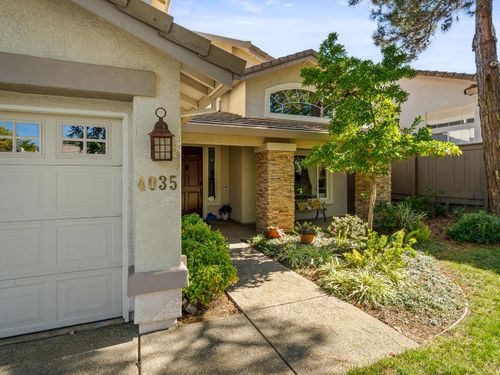 4035 Meadow Wood Drive, El Dorado Hills, CA, 95762 | Card Image