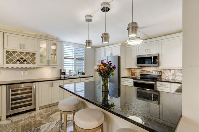 Kitchen | Image 6