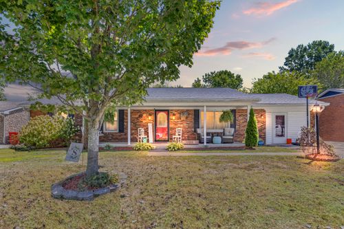 132 Meadowbrook Rd, Frankfort, KY, 40601 | Card Image
