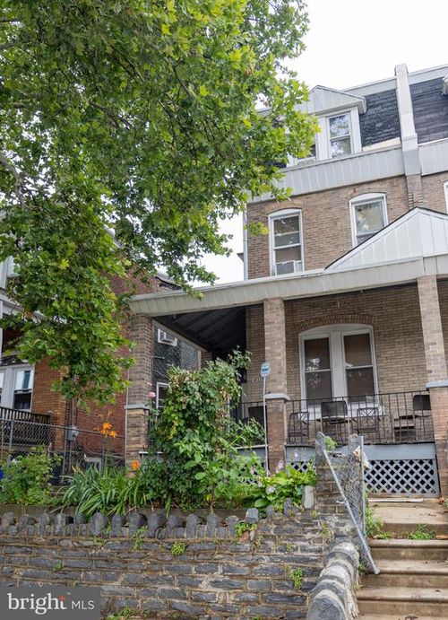 117 E Wellens Ave, PHILADELPHIA, PA, 19120-3521 | Card Image