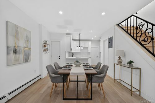 11405 Inwood St, Jamaica, NY, 11436-1144 | Card Image