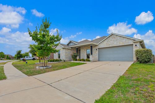 1958 Mexia Dr, Round Rock, TX, 78664-3113 | Card Image