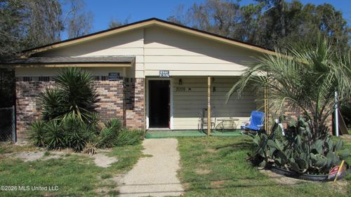 2009 North St, Gulfport, MS, 39507-2106 | Card Image