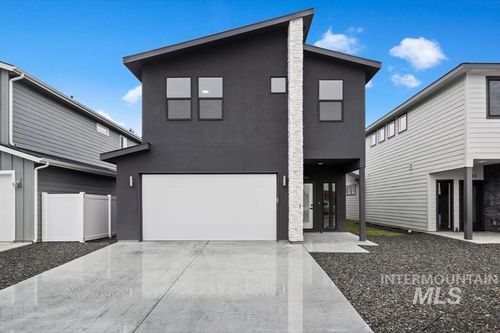 8174 N Breezy Ave, Boise, ID, 83714-9016 | Card Image