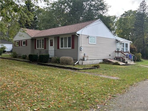 3204 Ewings Rd, Newfane, NY, 14108-9605 | Card Image
