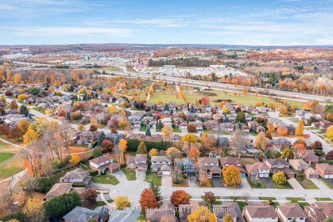 17 Carmichael Crt, House other with 4 bedrooms, 4 bathrooms and 4 parking in Orillia ON | Image 35