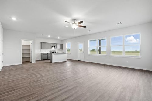 1010 Prairie Rd, Tuttle, OK, 73089-4400 | Card Image