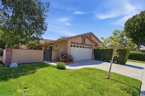 25748 Leticia Dr, Valencia, CA, 91355-2263 | Card Image
