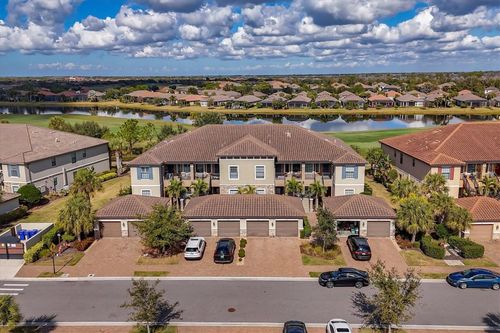 202-13719 Messina Loop, LAKEWOOD RANCH, FL, 34211-2216 | Card Image