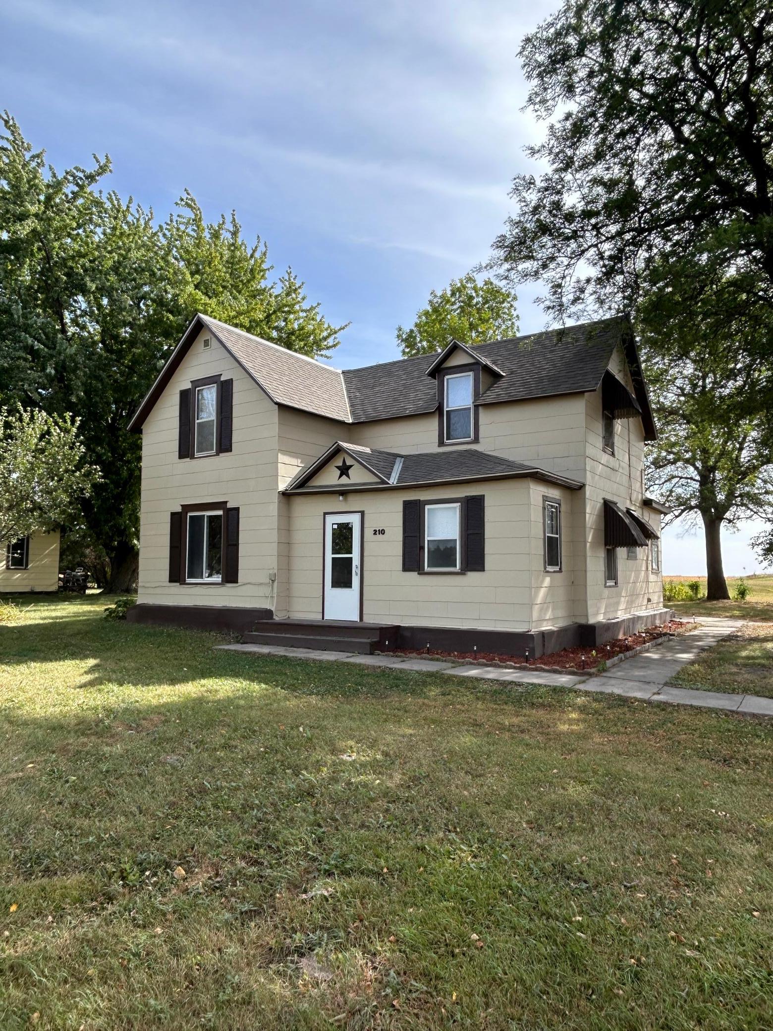 Highway Ave, Hector, MN 55342