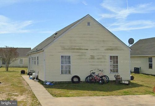 22336 Woodcock Cir, Cape Charles, VA, 23310-2670 | Card Image