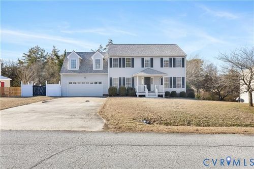 1403 4th Avenue Ext, Farmville, VA, 23901-2378 | Card Image