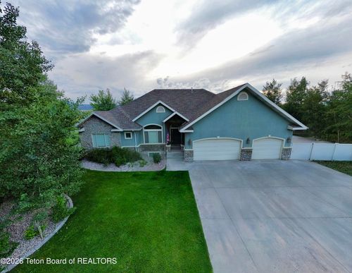 170 Braves Rd, Afton, WY, 83110-9500 | Card Image