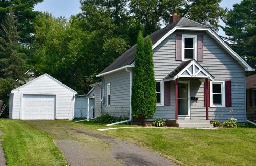 230 Grove St S, Mora, MN, 55051-1436 | Card Image