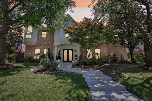 7012 Mills Branch Cir, Plano, TX, 75024-7481 | Card Image