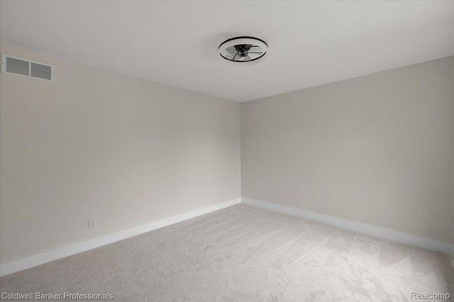 14 - 7020 Bridge Way, Condo with 3 bedrooms, 3 bathrooms and null parking in West Bloomfield MI | Image 52