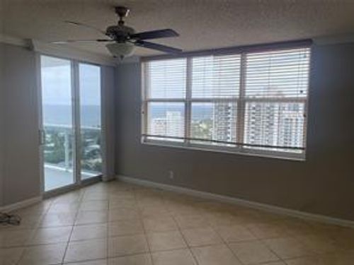 apt-18j-3015 N Ocean Blvd, Fort Lauderdale, FL, 33308-7333 | Card Image