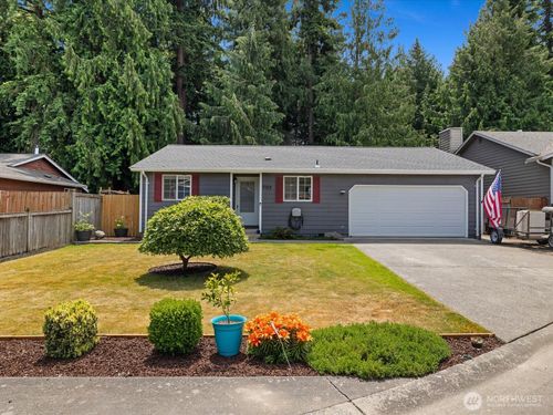 7102 Church Creek Cir Nw, Stanwood, WA, 98292-7460 | Card Image