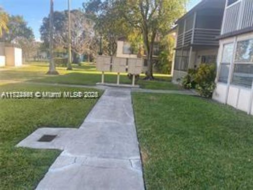apt-1m-335 W Laurel Dr, Margate, FL, 33063-5307 | Card Image