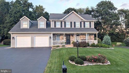 1324 Joanna Dr, BELLEFONTE, PA, 16823-2555 | Card Image