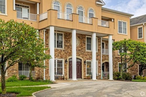 4201 Cleveland Ln, ROCKAWAY, NJ, 07866-5810 | Card Image