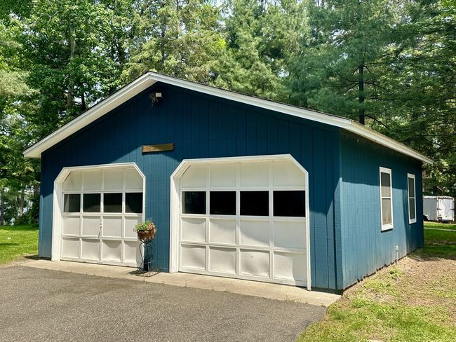 2-Car Garage | Image 34
